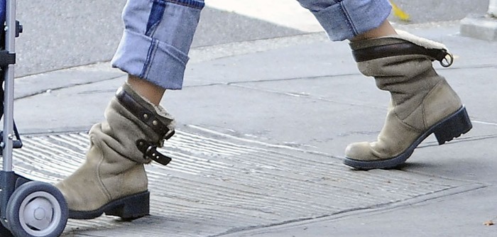 Sarah Jessica Parker wearing rugged boots