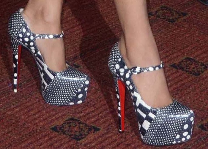Nicki Minaj wearing Christian Louboutin 'Lady Daf' heels