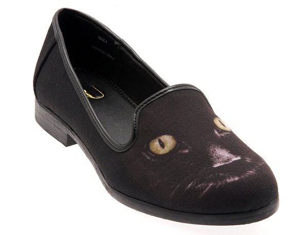 YRU kitty loafer