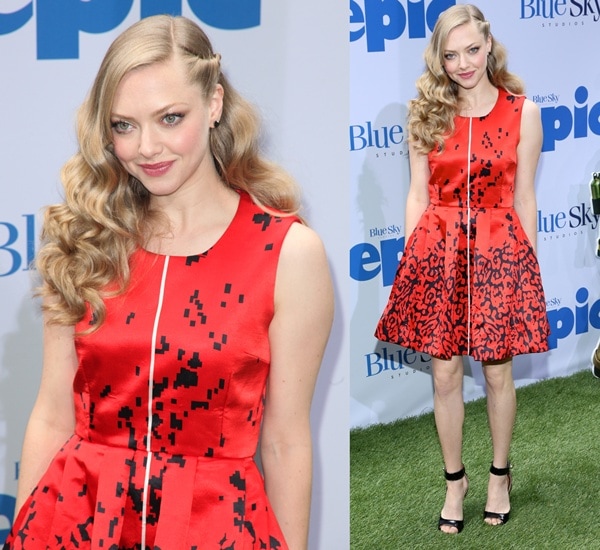 Amanda Seyfried walked the grassy carpet in a red Preen dress and black Givenchy ankle-strap sandals