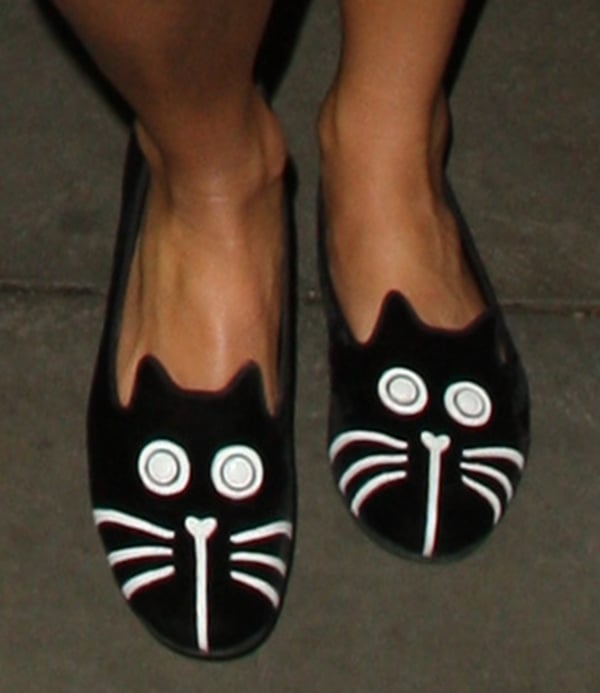 Pixie Lott's cat-face slippers