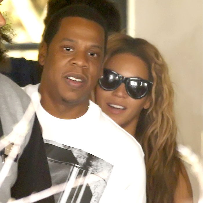 Still, that doesn't make the picture any less cute or the Knowles-Carter family any less adorable