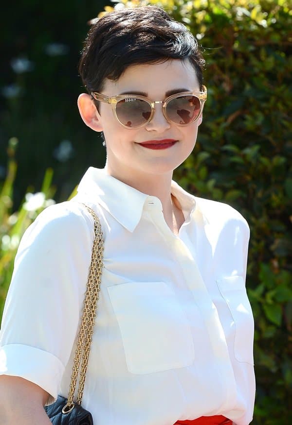 Ginnifer Goodwin can switch from cute and retro to a more sophisticated and edgy style