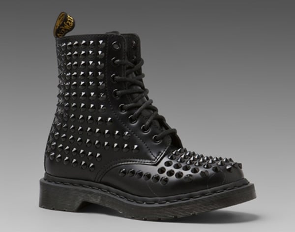Dr Martens Spike All Stud 8 Eye Boots