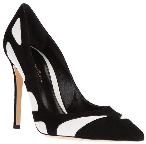 Gianvito Rossi Pointed Toe Pumps