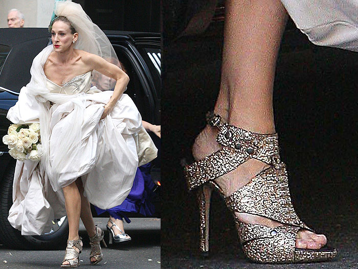 The metallic gold gladiators in Carrie and Mr. Big's wedding