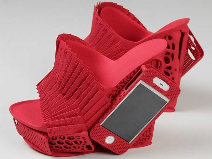 iPhone shoe holder