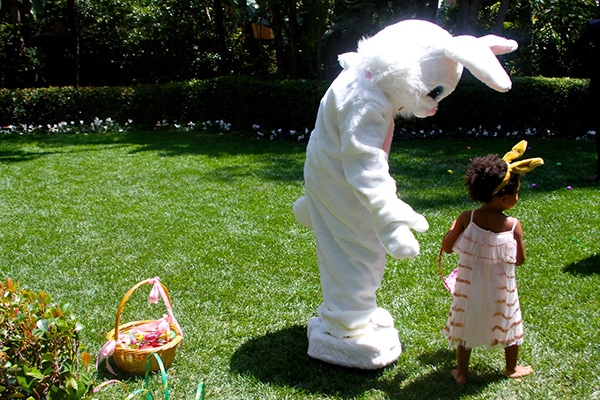 Blue Ivy came across a huge white rabbit mascot