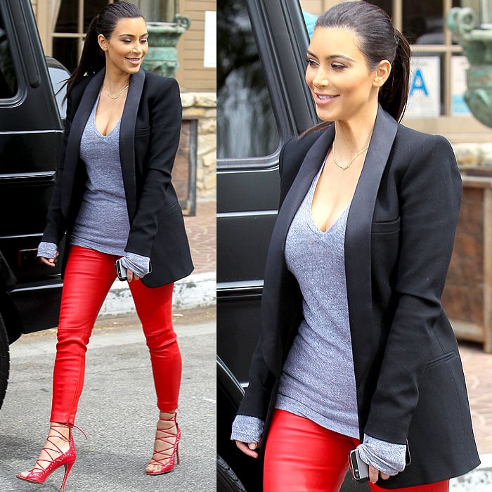 Kim Kardashian arriving at the Villa restaurant of Woodland Hills in Topanga, California, on April 25, 2014