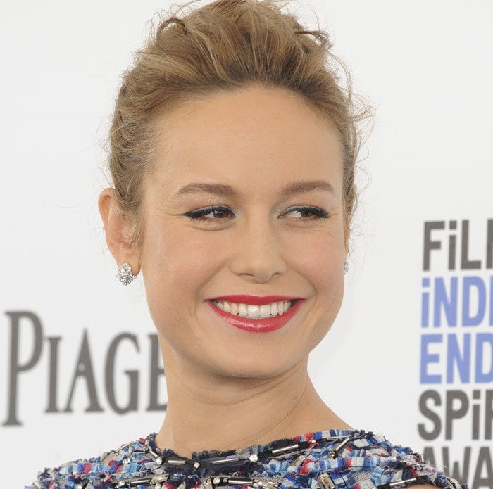 Brie Larson looks lovely in a Chanel dress while walking the carpet at the 2016 Film Independent Spirit Awards in Santa Monica on February 27, 2016