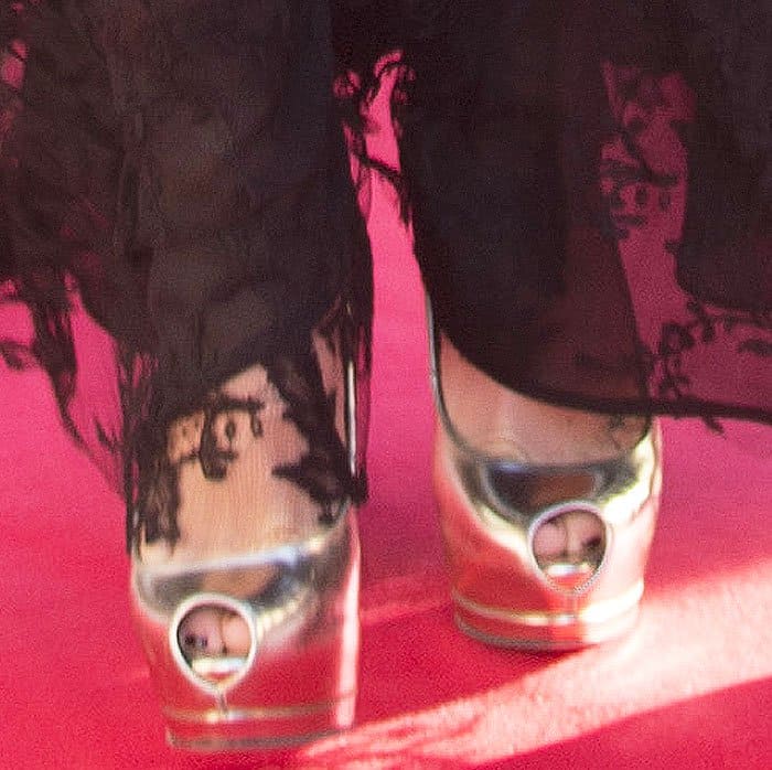 Kate wears the Giuseppe Zanotti Sharon peep toe pumps in metallic leather
