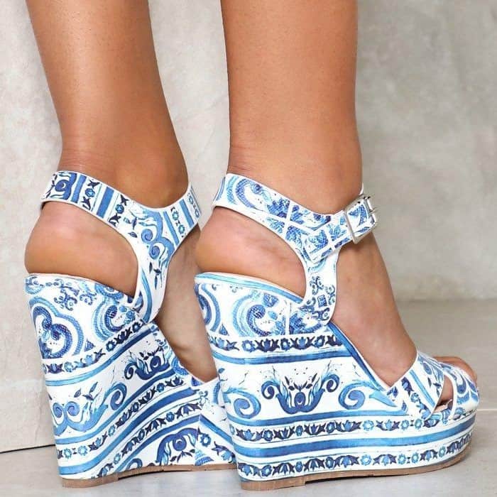 'Pick Me Up' Wedges