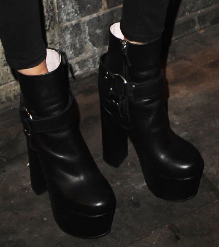 cara-delevingne-chunky-ankle-boots