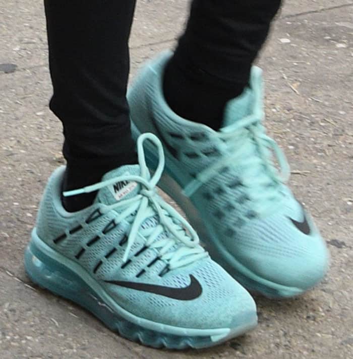 Diane Kruger in Nike shoes