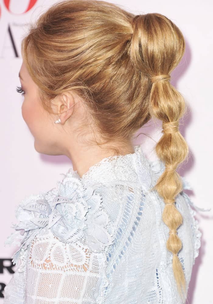Peyton updated 'Frozen' Elsa's braids with a more modern version