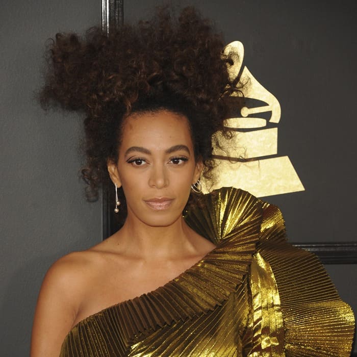 Solange Knowles on the red carpet at the 2017 Grammy Awards held at the Staples Center in Los Angeles on February 12, 2017