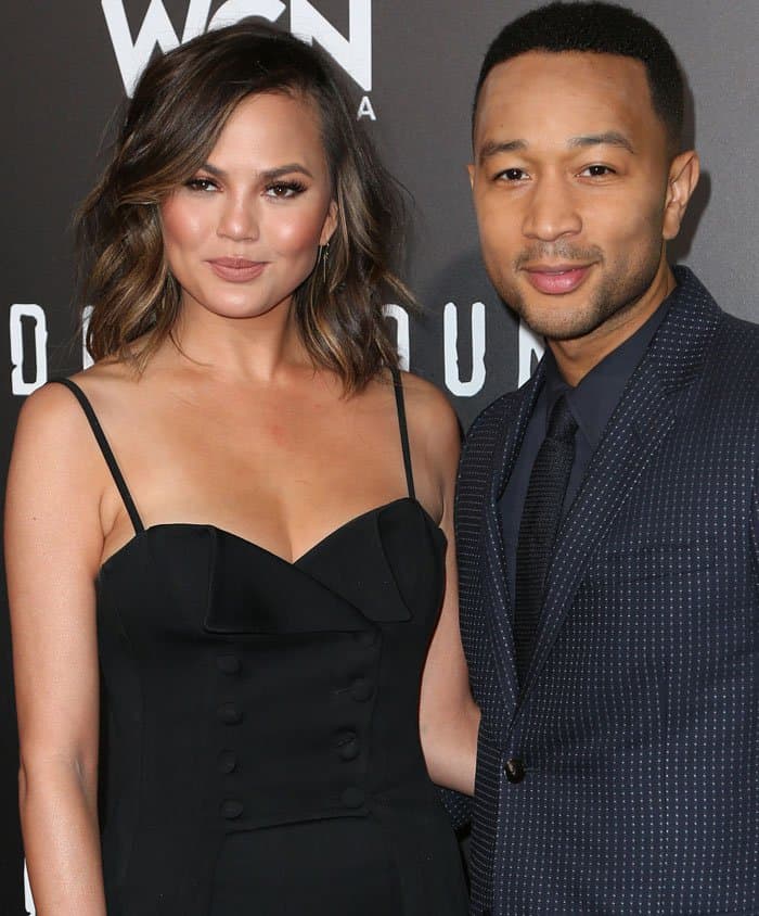 Chrissy poses with her hunky date, husband John Legend