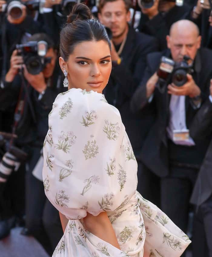 Kendall Jenner's one-shouldered gown was so light that it constantly ballooned upwards thanks to the wind