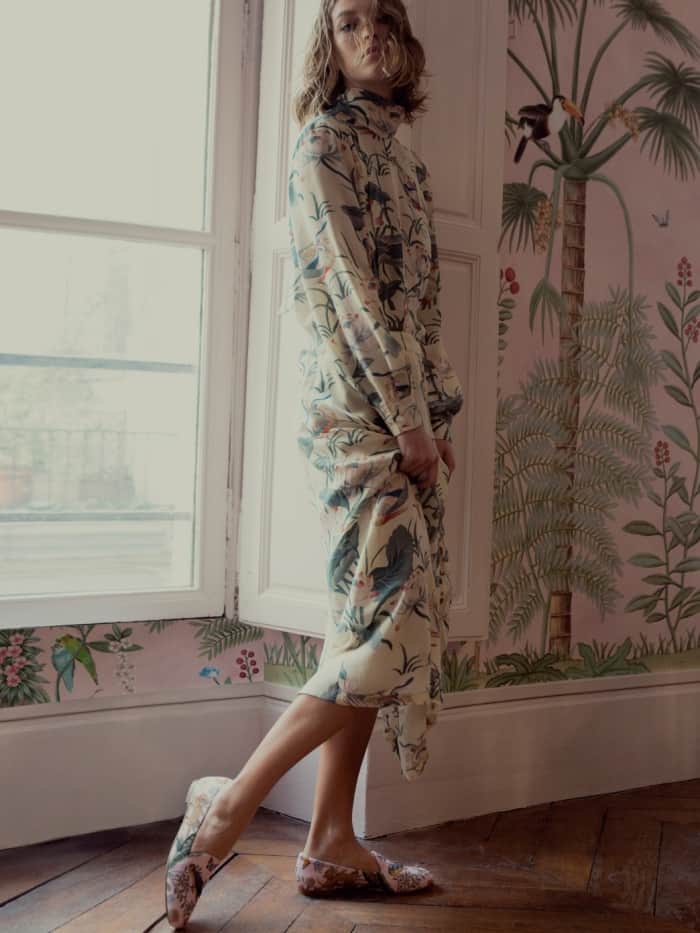 Arizona Muse wearing the Aquazzura for de Gournay embroidered loafers with Stella Jean’s “Ottusa” waterlily-print silk maxi dress