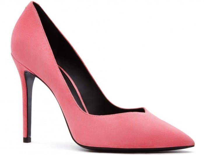 Stella Luna “Indispensable Classic” pumps in pink suede