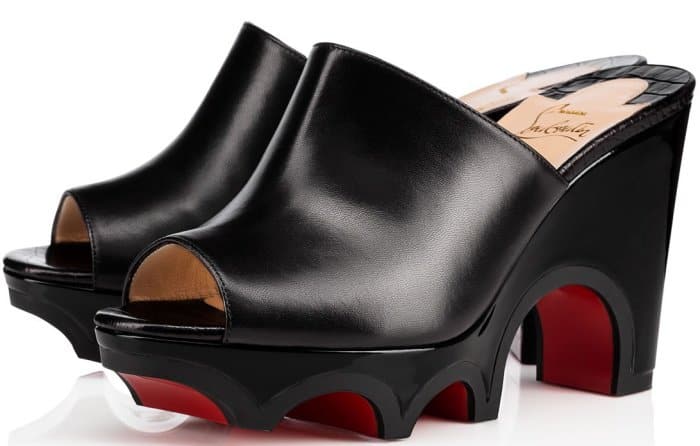 Christian Louboutin "Mulacramp" mules in black leather