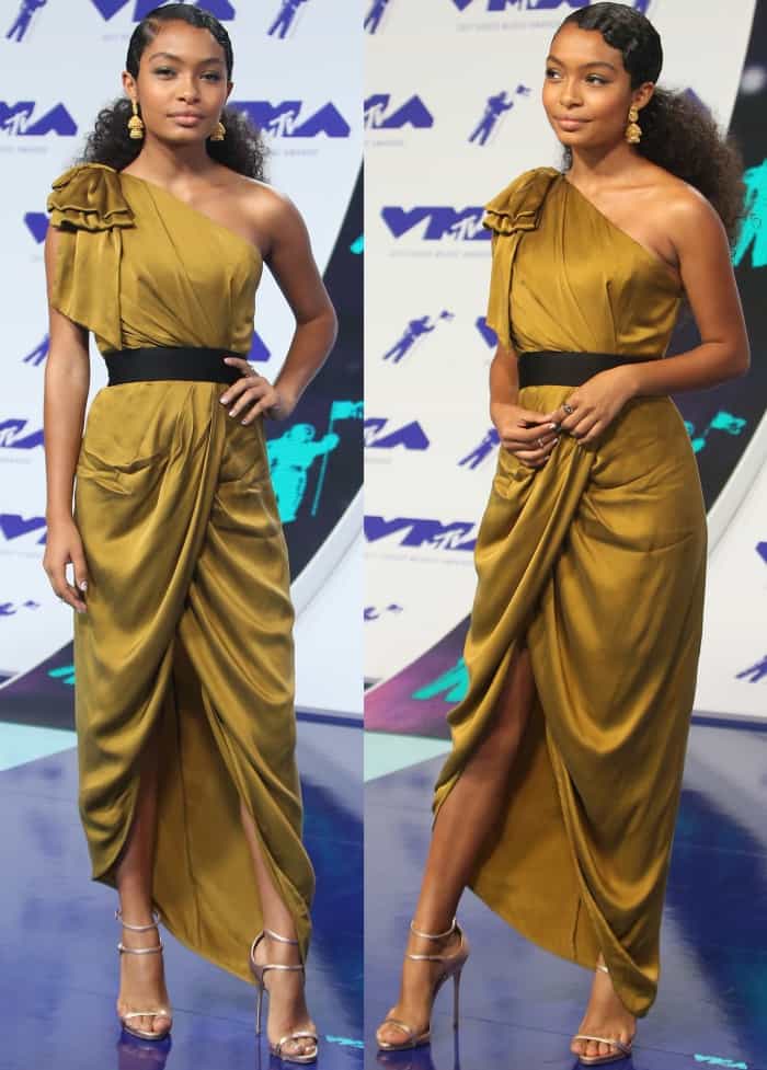 Yara Shahidi wearing a Zimmermann gold silk gown and Giuseppe Zanotti "Darcie" sandals at the 2017 MTV Video Music Awards