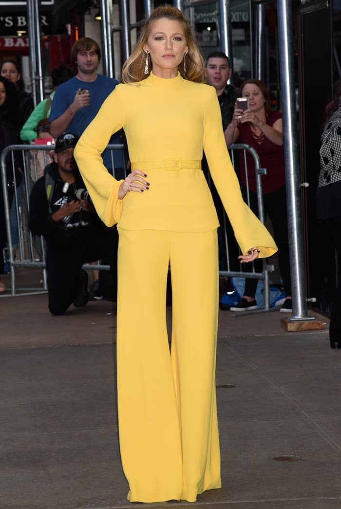 Blake Lively in a yellow Brandon Maxwell Spring 2018 outfit with jewelry by Ofira and Lorraine Schwartz