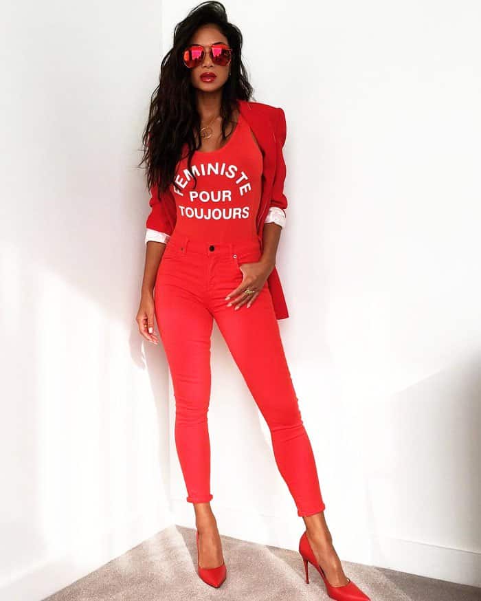 The pop star shows off her all-red OOTD on her Instagram