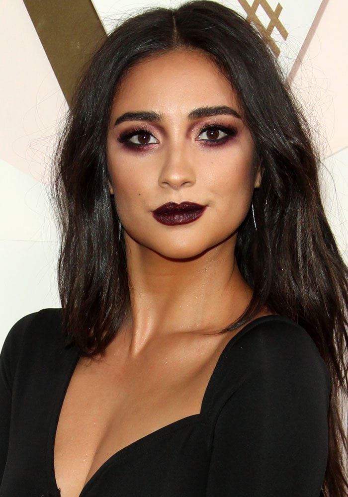 Shay Mitchell at the #REVOLVE Awards held at The Dream Hotel in Hollywood, California on November 2, 2017