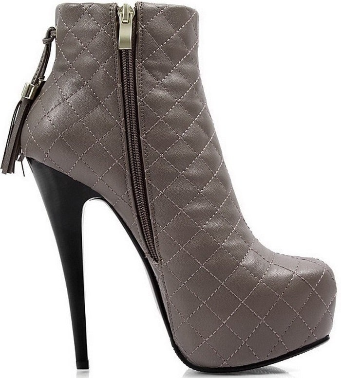Quilted Stiletto Ankle Boots with Zipper and Purl