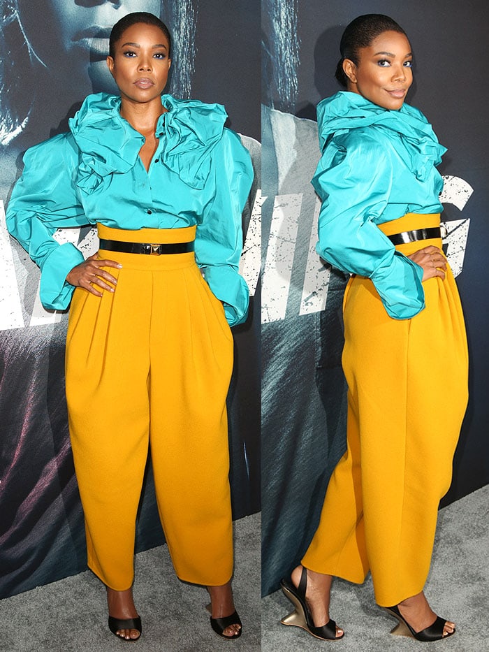 Gabrielle Union wearing a Marc Jacobs Fall 2018 ensemble with Salvatore Ferragamo 'Arsina' curved-wedge sandals.