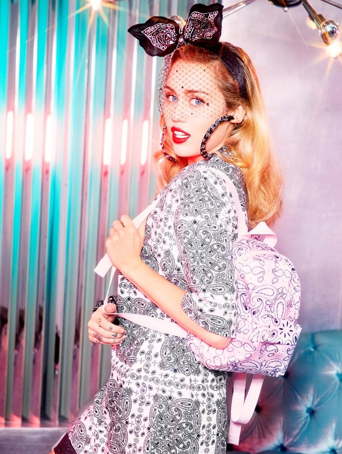 Miley Cyrus x Converse Collection Lookbookn