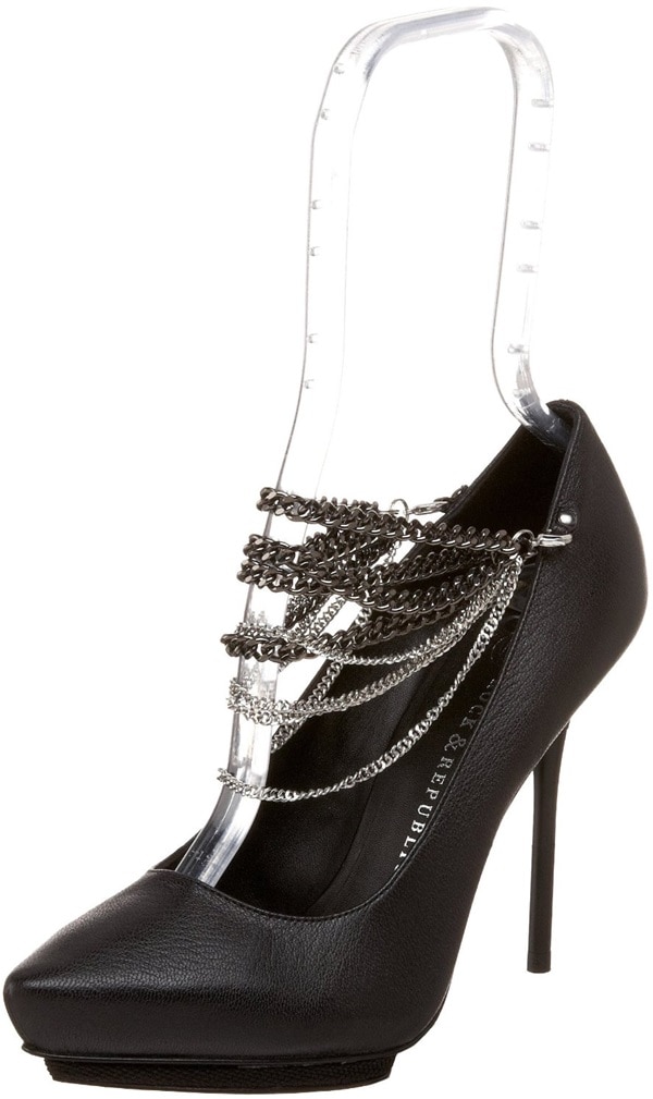 Rock & Republic 'Alayna' Chain Pumps