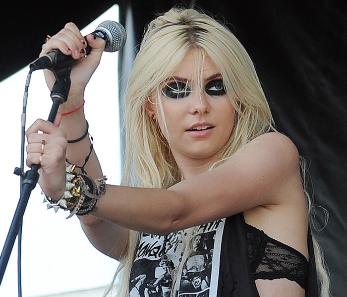 Taylor Momsen of The Pretty Reckless performing during the Vans Warped Tour