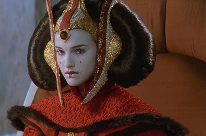 A young Natalie Portman embarks on her Star Wars journey as Padmé Amidala, filmed when she was just 16