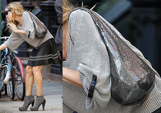 Sarah Jessica Parker, spotted with her favorite sac-like purse while leaving her New York City apartment, captured on October 12, 2010