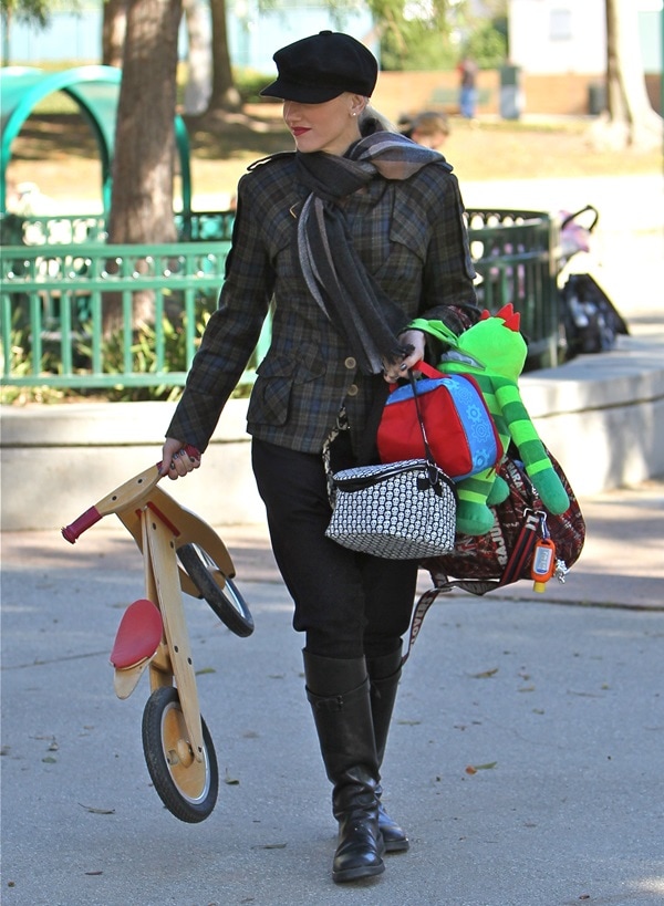 Gwen Stefani enjoying an afternoon family visit to a park in Los Angeles