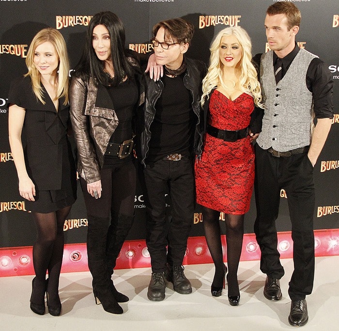 Actresses Kristen Bell, Cher, director Steven Antin, Christina Aguilera and actor Cam Gigandet photocall for the new movie 'Burlesque'