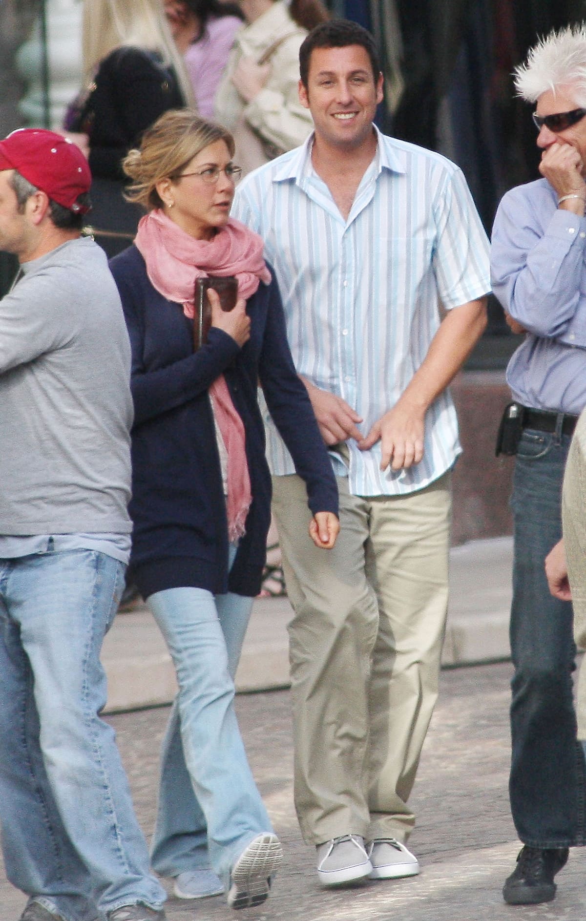 Jennifer Aniston and Adam Sandler filming their new movie 'Just Go With It' on Rodeo Drive