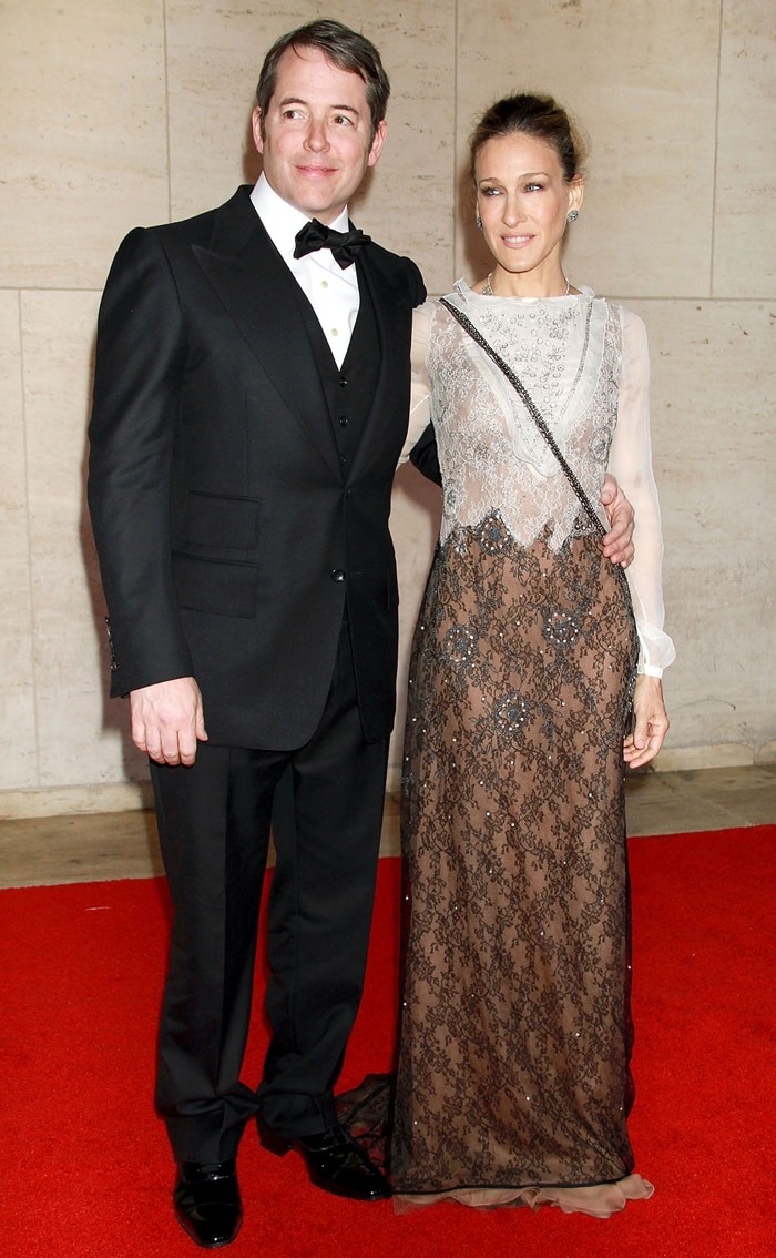 Actor Matthew Broderick and actress Sarah Jessica Parker arrive at the 2011 New York City Ballet Spring Gala