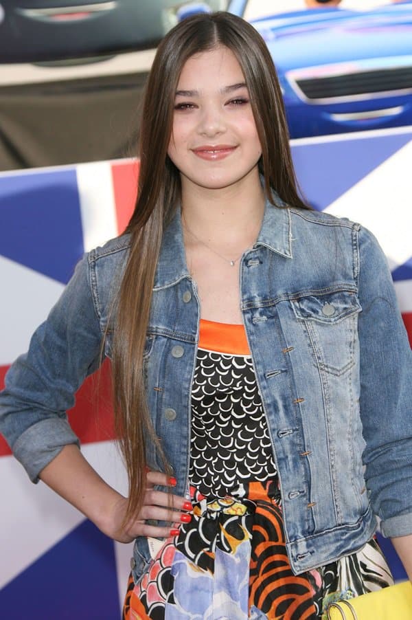 Hailee Steinfeld attends the 'Cars 2' world premiere at the El Capitan Theatre in Hollywood, California on June 18, 2011