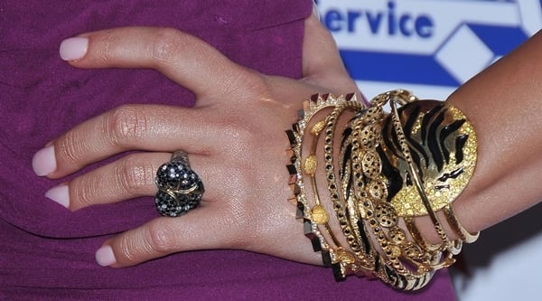 Demi Lovato showed off her rings and bracelets