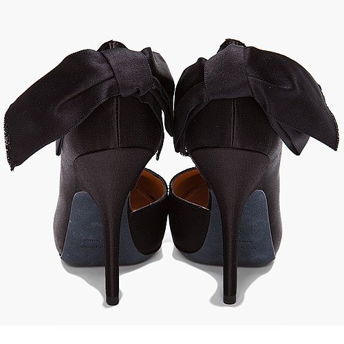 Lanvin's Satin Bow Pumps: A Statement of Sophistication and Style