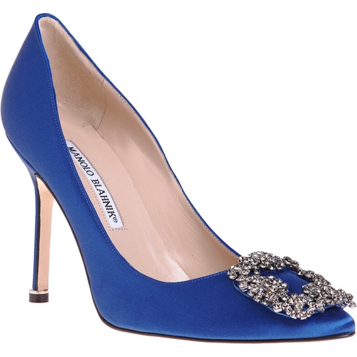 Manolo Blahnik Blue Hangisi