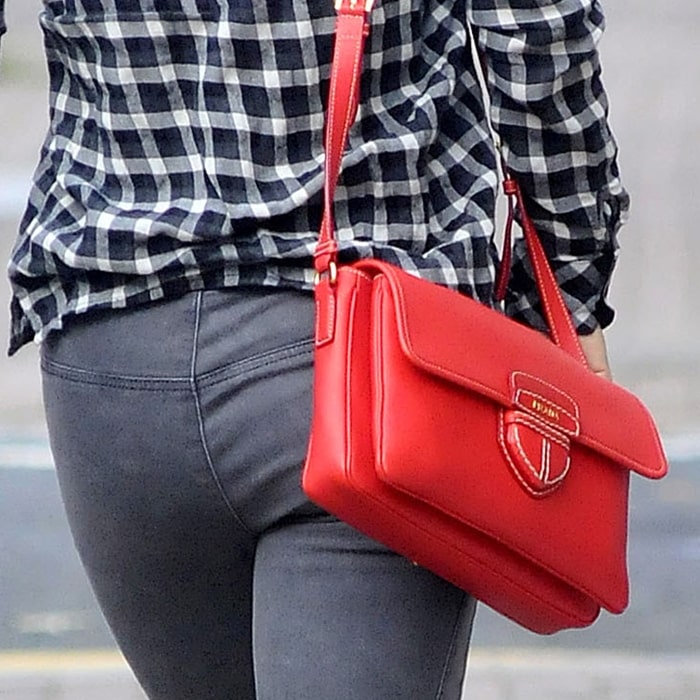 Pippa Middleton shows off her red Prada crossbody bag