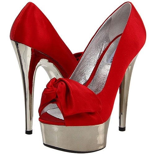 Steve Madden 'Moskow' bow platform pumps in red fabric