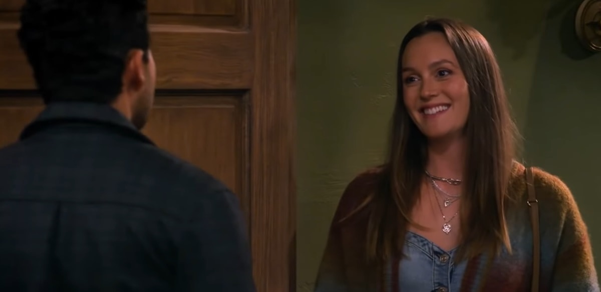 Leighton Meester plays Meredith, a popular musician and Jesse's ex-girlfriend who publicly rejected his marriage proposal, on How I Met Your Father
