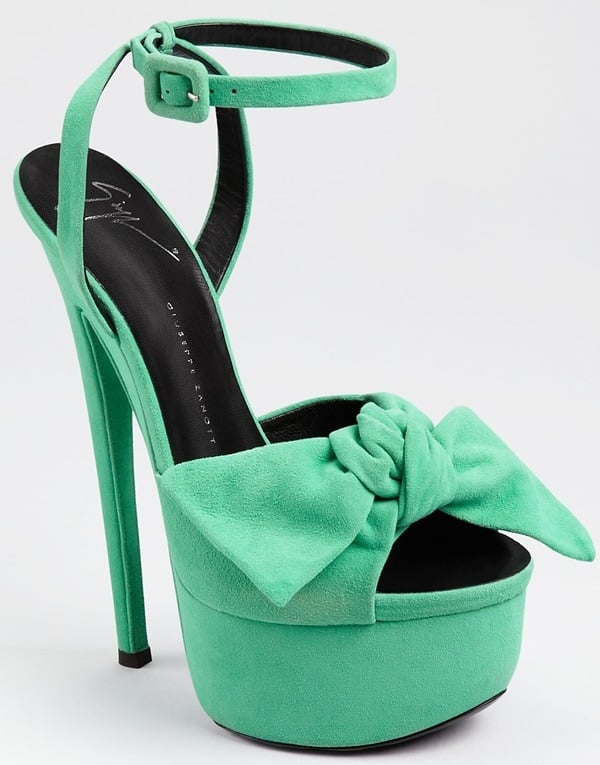 Katy Perry Rocks Giuseppe Zanotti Bow-Detail Platform Sandals