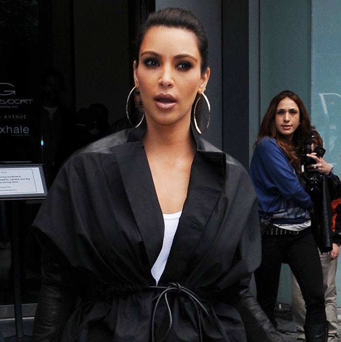 Kim Kardashian leaves the Gansevoort Hotel in NYC on April 27, 2012