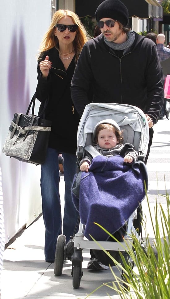 Rachel Zoe totes Reed Krakoff's Boxer bag while out with her family